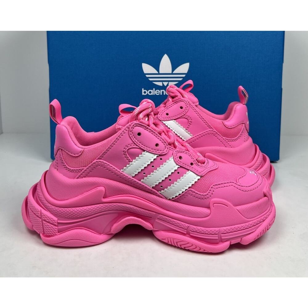 Size 34EU/4W - Balenciaga Triple S x Adidas Sneakers Pink💗 NEW/RETAIL $1,150! - Picture 4 of 9